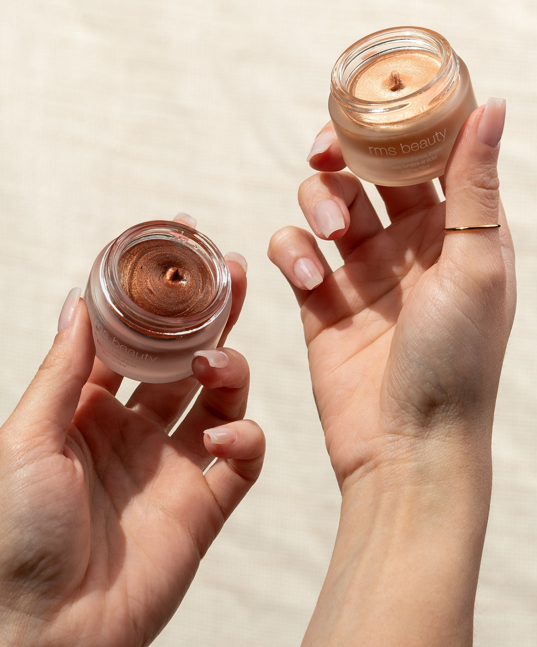 Master Radiance Base - Everyday Essential