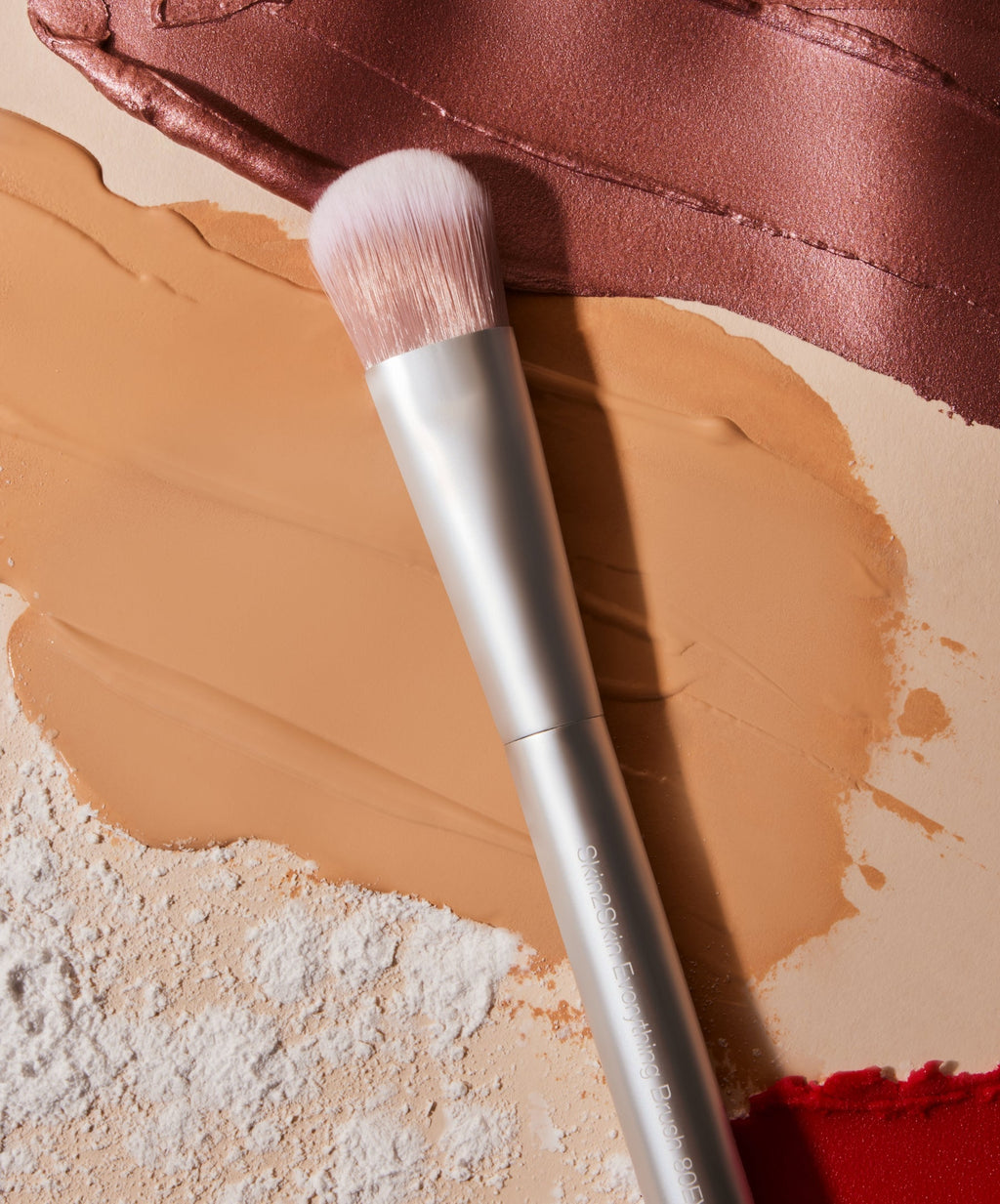 Skin2Skin Everything Brush - Everyday Beauty Essential